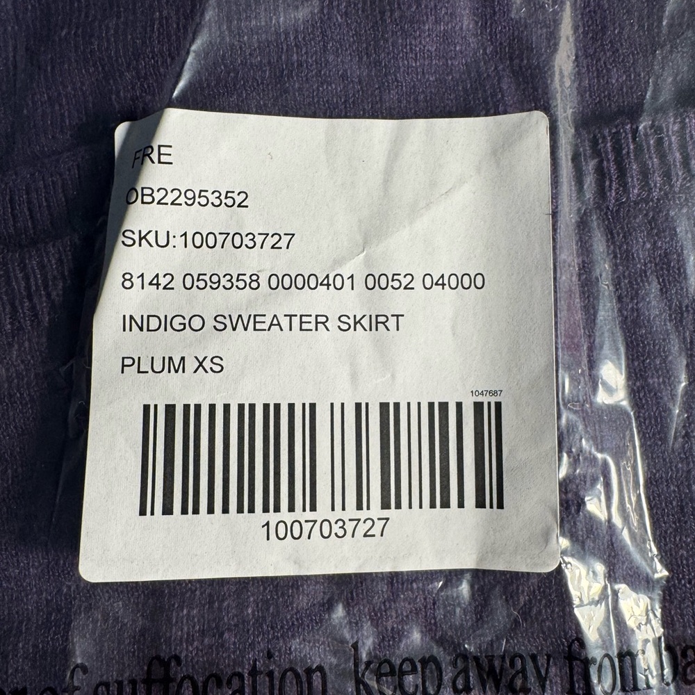 FREE PEOPLE INDIGO SWEATER SKIRT - Picture 5 of 11